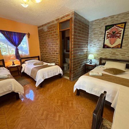 Hotel Donde Ivan Баньос Экстерьер фото
